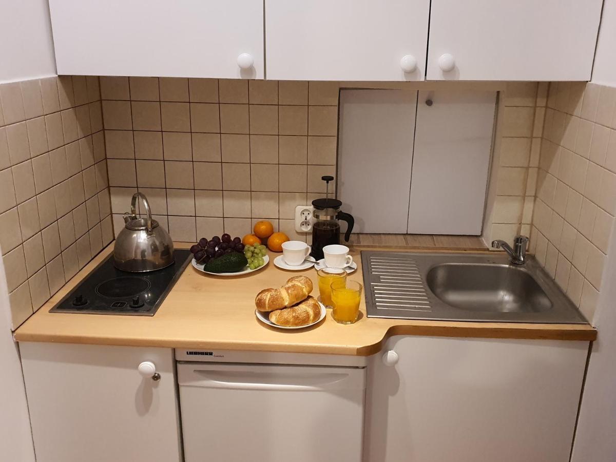 Rentonline Koscielna Apartment Old Town Варшава Экстерьер фото